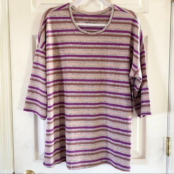 NWOT TORRID Stripe Supersoft Plush Tee - Picture 5 of 13